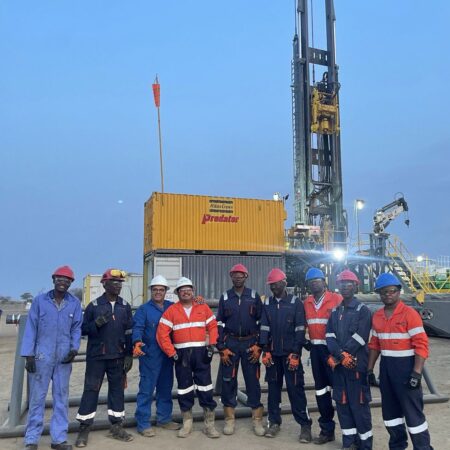 27.09.23 – We have an experienced drilling crew, split into a day and night shift to fulfill 24hr operations.