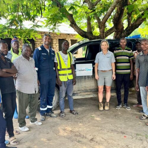 24.01.24 – Our HE1 CEO Lorna Blaisse and Community Engagement Officer are seen here meeting with teachers and community members at Mkonko Village Primary School for community project.